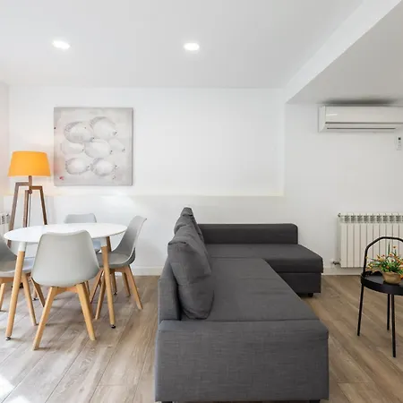 U-nique Fabra I Puig Apartman Barcelona